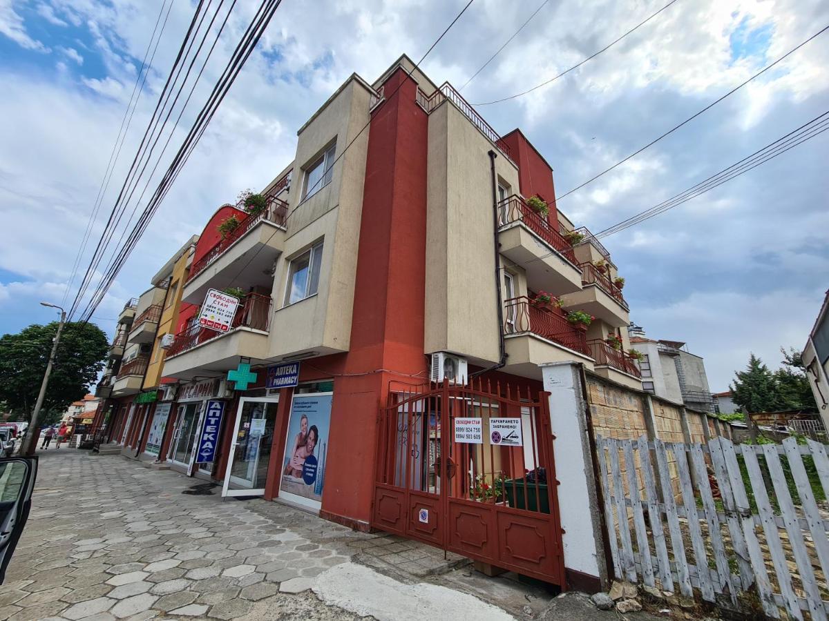 Къща За Гости Яневи Ravda ภายนอก รูปภาพ